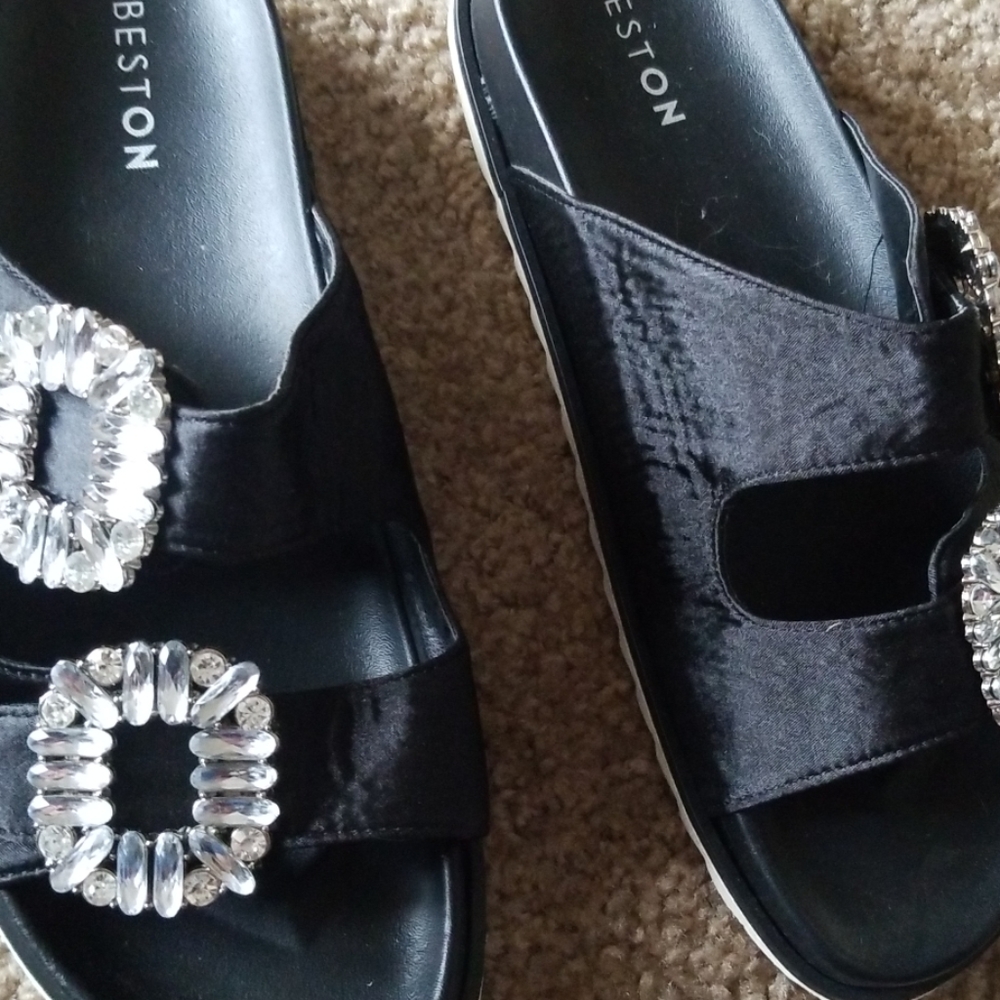 Shoes - Picture 3 of 3